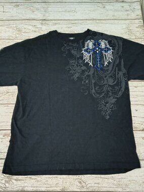 Victorious Black Cross And Wings Y2K T Shirt Men Size 2XL